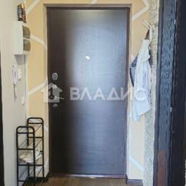 Продажа 1-комн квартиры на вторичном рынке Комендантский пр-кт,  д. 64,  к. 1 стр 1