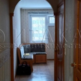 Продажа 3-комн квартиры на вторичном рынке Бокситогорский район, , Пикалево, мкр 3-й,  д. 1