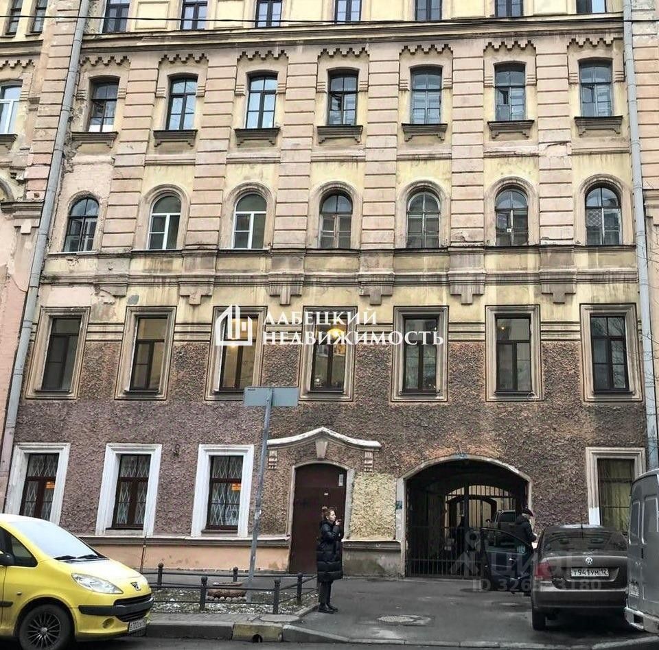 Продажа комнаты 10-я Васильевского острова линия, 39