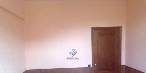 4-комн квартира улица Константинова, 28