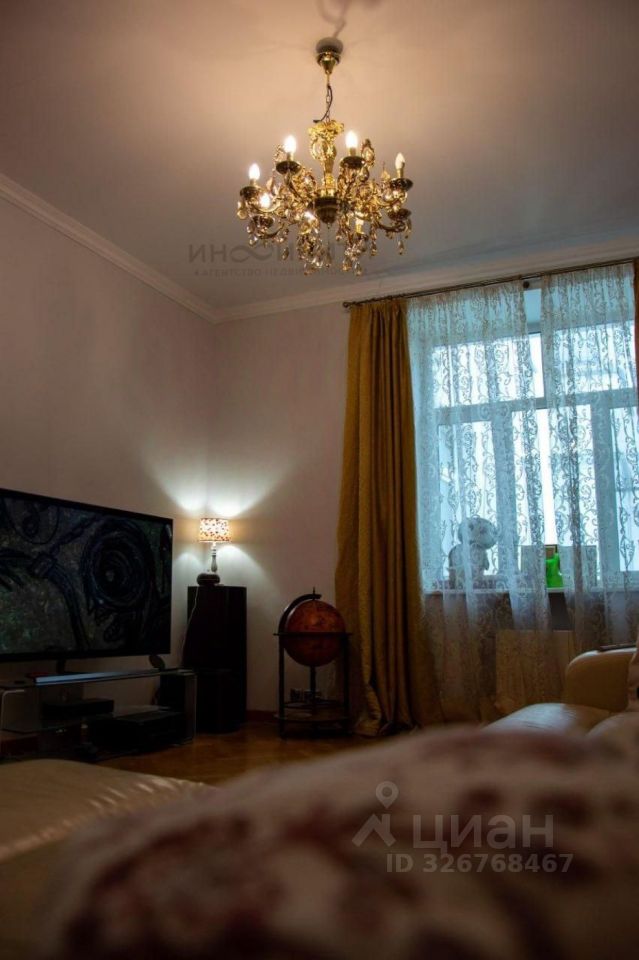 Продажа 4-комн квартиры на вторичном рынке улица Покровка, 41С2