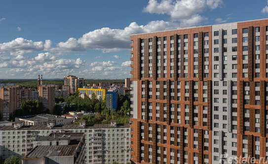 Продажа 3-комн квартиры на вторичном рынке Баковка, Вокзальная улица,  д. 31