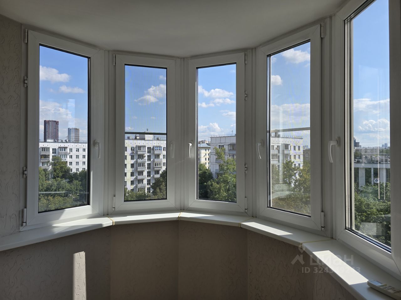 Продажа 2-комн квартиры на вторичном рынке Люсиновская улица, 43