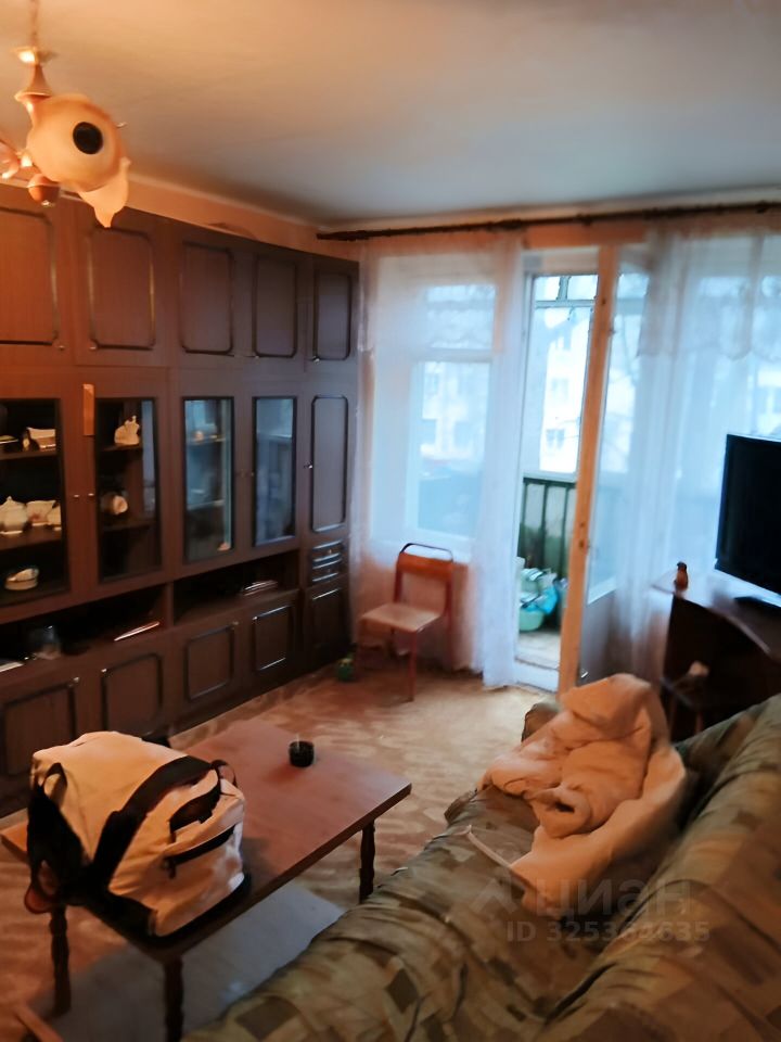 Продажа 2-комн квартиры на вторичном рынке Сеславинская улица,  д. 18
