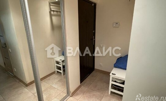 Продажа 2-комн квартиры на вторичном рынке Новоподмосковный 3-й пер,  д. 8