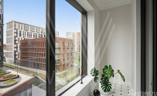 Продажа 3-комн квартиры на вторичном рынке ул Усачёва,  д. 13