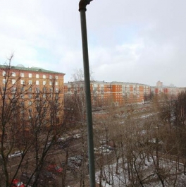 Продажа 3-комн квартиры на вторичном рынке ул Строителей,  д. 17,  к. 1