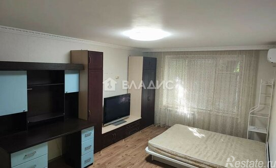 Продажа 1-комн квартиры на вторичном рынке Болотниковская улица,  д. 51 к1