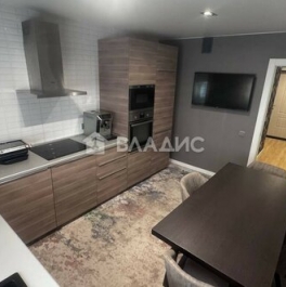 Продажа 2-комн квартиры на вторичном рынке улица Передовиков,  д. 3 к2