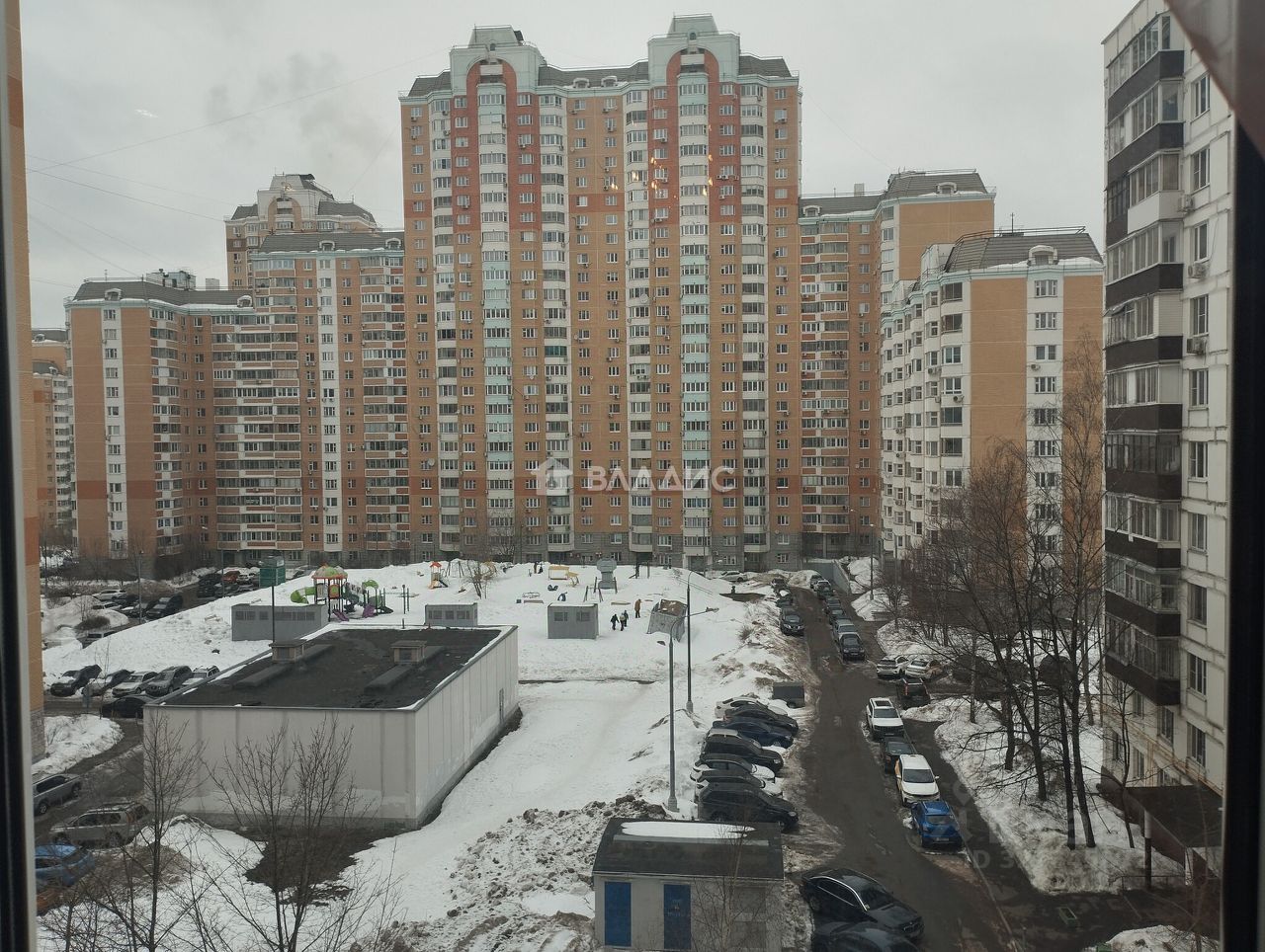 Продажа 3-комн квартиры на вторичном рынке улица Главмосстроя, 10