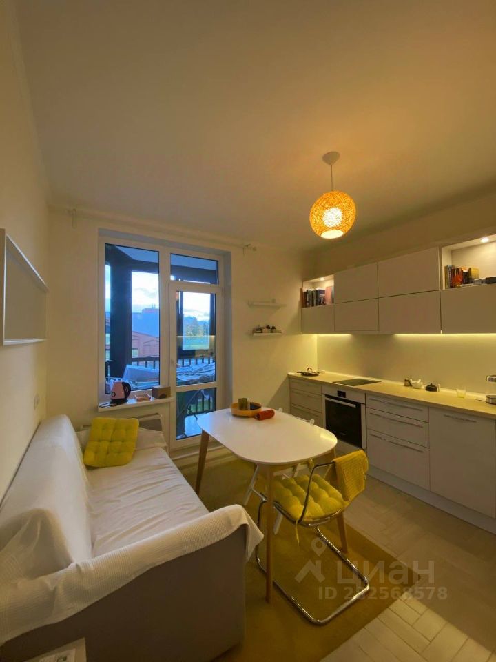 Продажа 1-комн квартиры на вторичном рынке Заставская улица, 46к2