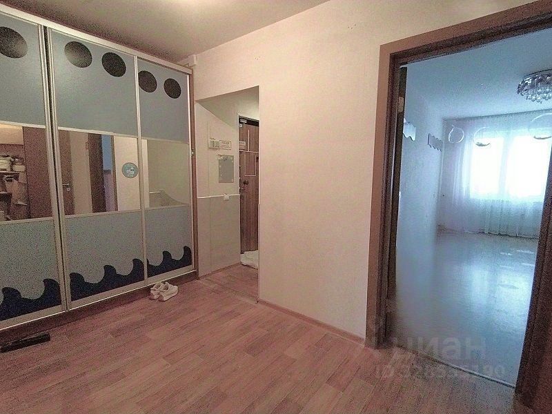 Продажа 4-комн квартиры на вторичном рынке проспект Маршака, 12к2