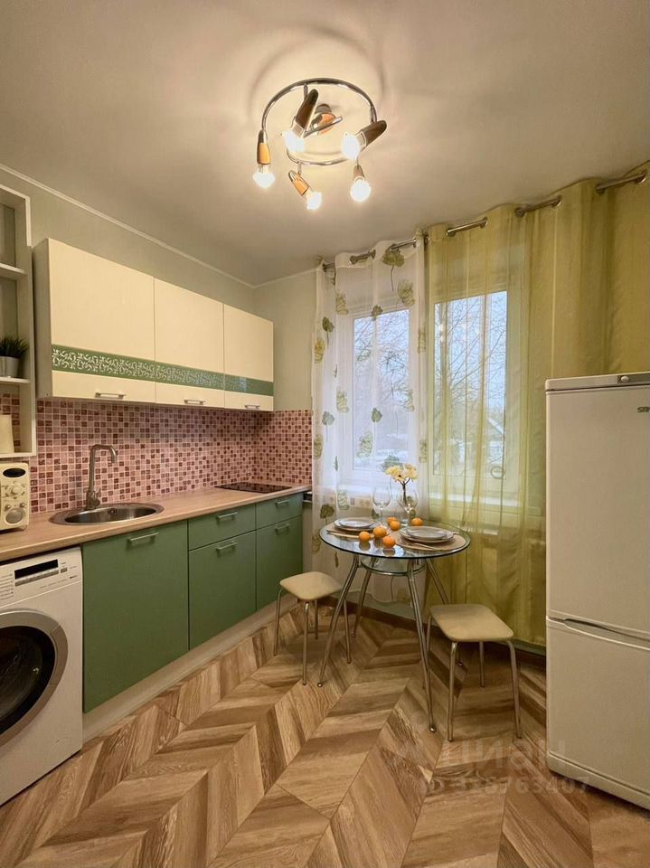 Продажа 1-комн квартиры на вторичном рынке Королев, Калининградский проезд, 2