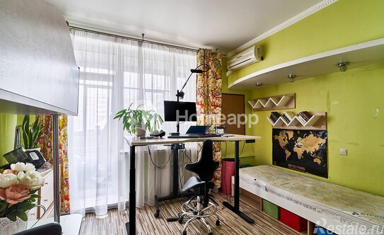 Продажа 2-комн квартиры на вторичном рынке Судостроительная улица,  д. 36