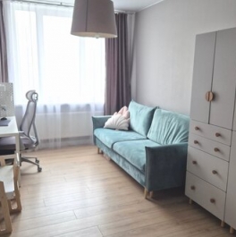 Продажа 2-комн квартиры на вторичном рынке Лыжный пер,  д. 4,  к. 1