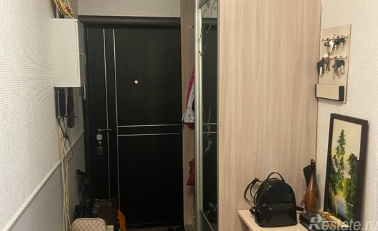 Продажа 2-комн квартиры на вторичном рынке улица Валерия Гаврилина,  д. 5