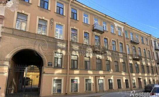 Продажа 2-комн квартиры на вторичном рынке ул Шпалерная,  д. 13