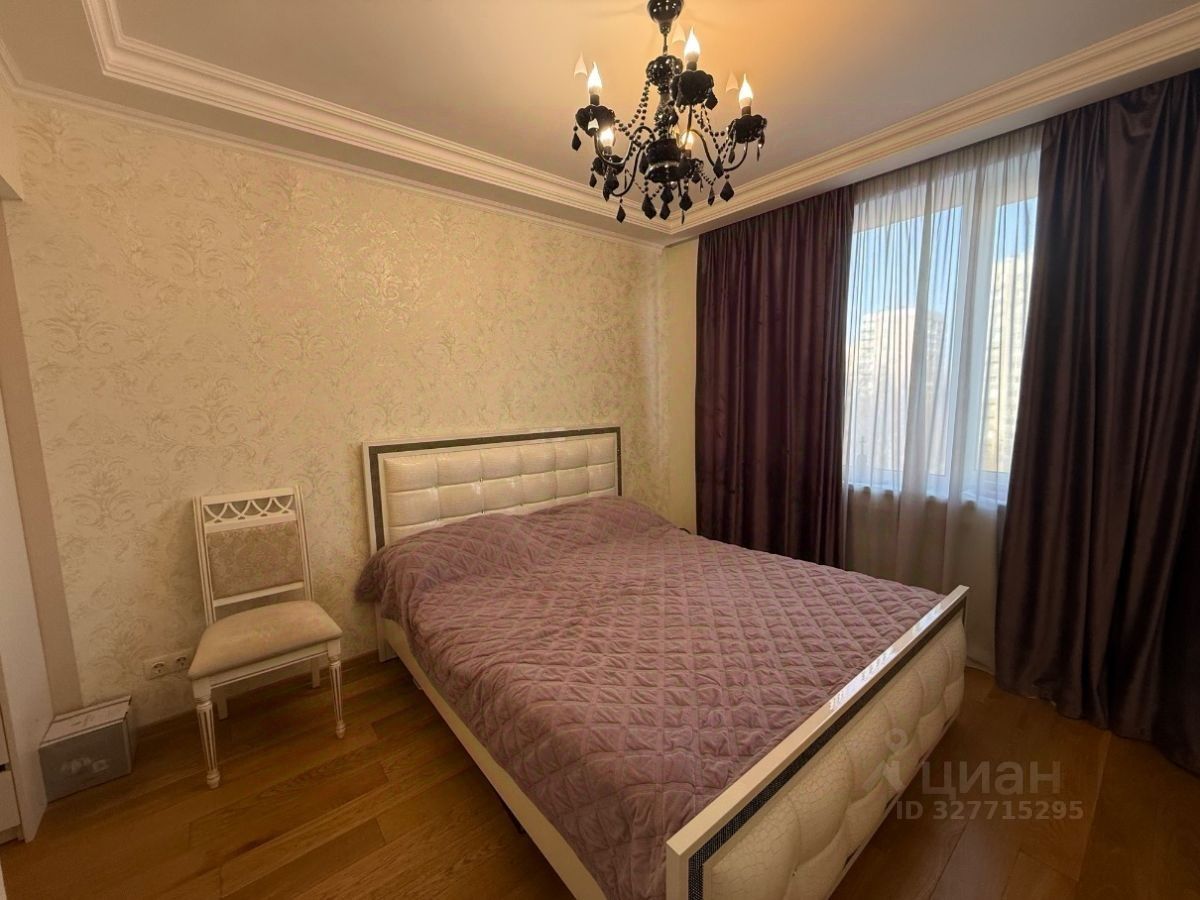 Продажа 3-комн квартиры на вторичном рынке улица Софьи Ковалевской, 12К1