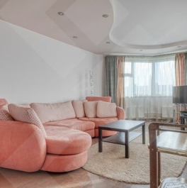 Продажа 2-комн квартиры на вторичном рынке ул Новаторов,  д. 38,  к. 3