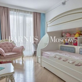 Продажа 3-комн квартиры на вторичном рынке Спортивная улица,  д. 2