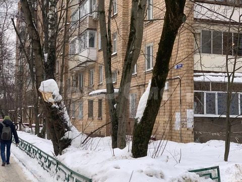 Продажа 2-комн квартиры на вторичном рынке Химки, Зелёная улица,  д. 11