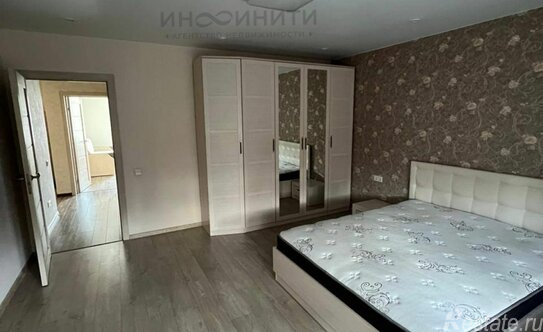 Продажа 3-комн квартиры на вторичном рынке Кучино, улица Соловьёва,  д. 4