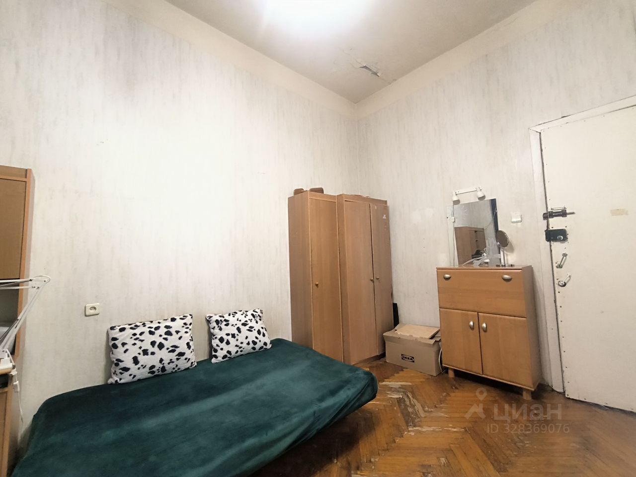 Продажа комнаты Московский проспект, 14