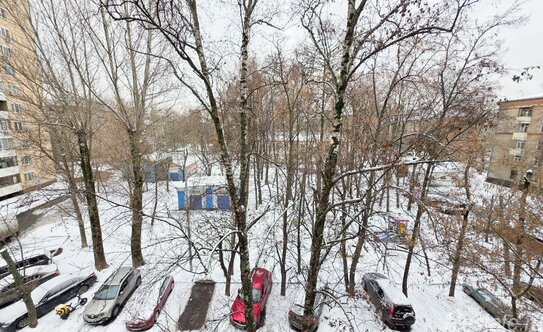 Продажа 1-комн квартиры на вторичном рынке улица Юных Ленинцев,  д. 26 к1