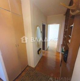 Продажа 3-комн квартиры на вторичном рынке Полтавская улица, д. 2 Продажа 3-комн квартиры на вторичном рынке Полтавская улица, д. 2