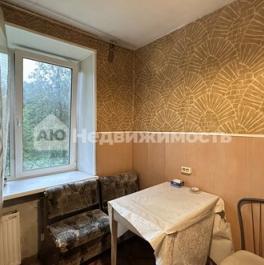 Продажа 2-комн квартиры на вторичном рынке улица Бутлерова,  д. 8