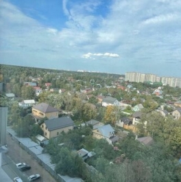 Продажа 3-комн квартиры на вторичном рынке ул Интернациональная,  д. 2