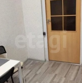 Продажа 2-комн квартиры на вторичном рынке Днепропетровская улица,  д. 63