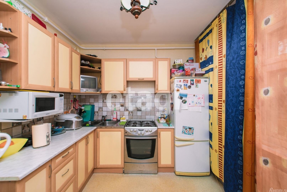 Продажа 1-комн квартиры на вторичном рынке Аэропортовская,  д. 10