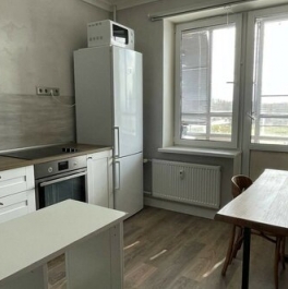 Продажа 1-комн квартиры на вторичном рынке Город Всеволожск, улица Малиновского,  д. 12/2