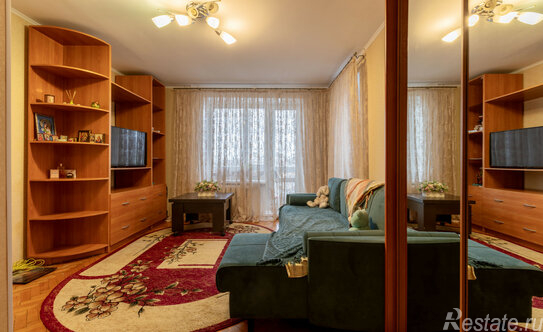 Продажа 1-комн квартиры на вторичном рынке Ветеранов пр-кт,  д. 152 к1