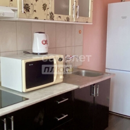 Продажа 2-комн квартиры на вторичном рынке Лобня г, Калинина ул,  д. 3А