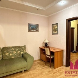 Аренда 1-комн квартиры на вторичном рынке Высокая улица,  д. 12