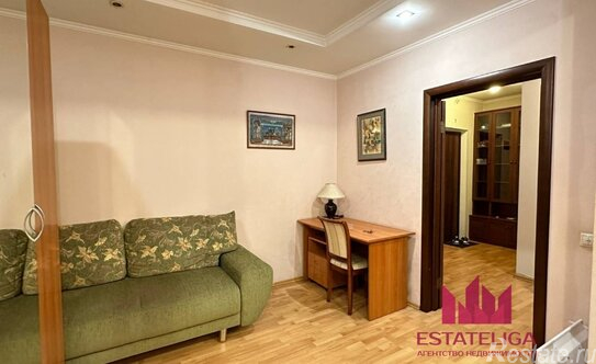 Аренда 1-комн квартиры на вторичном рынке Высокая улица,  д. 12