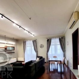 Продажа 2-комн квартиры на вторичном рынке улица Крылатские Холмы,  д. 15 к2