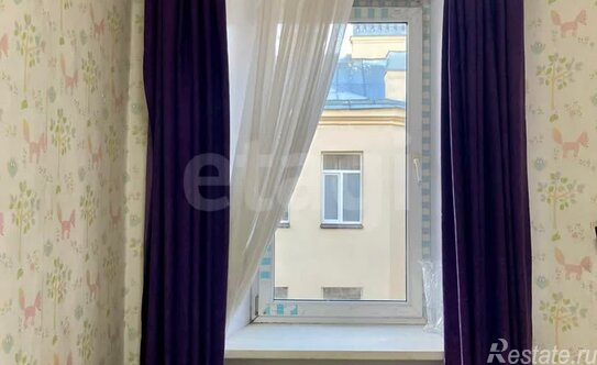 Продажа 3-комн квартиры на вторичном рынке улица Лизы Чайкиной,  д. 18