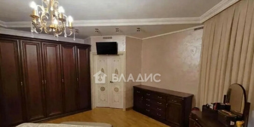 3-комн квартира Последний переулок,  д. 14