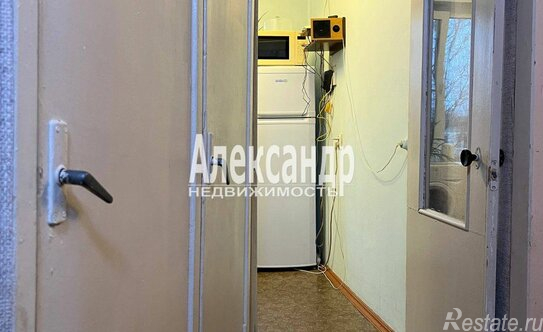 Продажа 1-комн квартиры на вторичном рынке Космонавтов пр-кт,  д. 86 к1