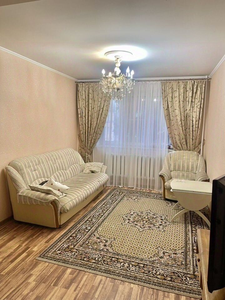 Продажа 3-комн квартиры на вторичном рынке Клин, улица Карла Маркса, 37