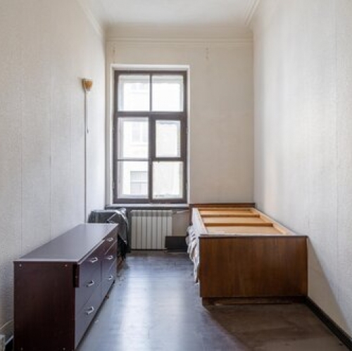 4-комн квартира ул Жуковского,  д. 5