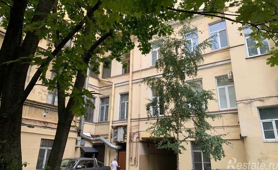 Продажа 3-комн квартиры на вторичном рынке Караванная улица,  д. 24-26