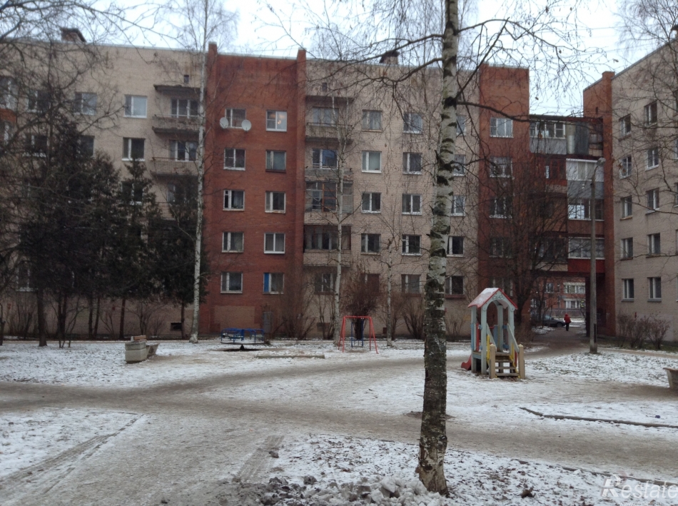 Продажа 2-комн квартиры на вторичном рынке Петергоф г, Ботаническая ул ,  д. 16,  к. 1