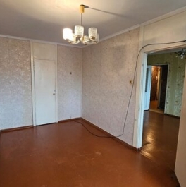 Продажа 2-комн квартиры на вторичном рынке Серпухов, Советская улица,  д. 100В