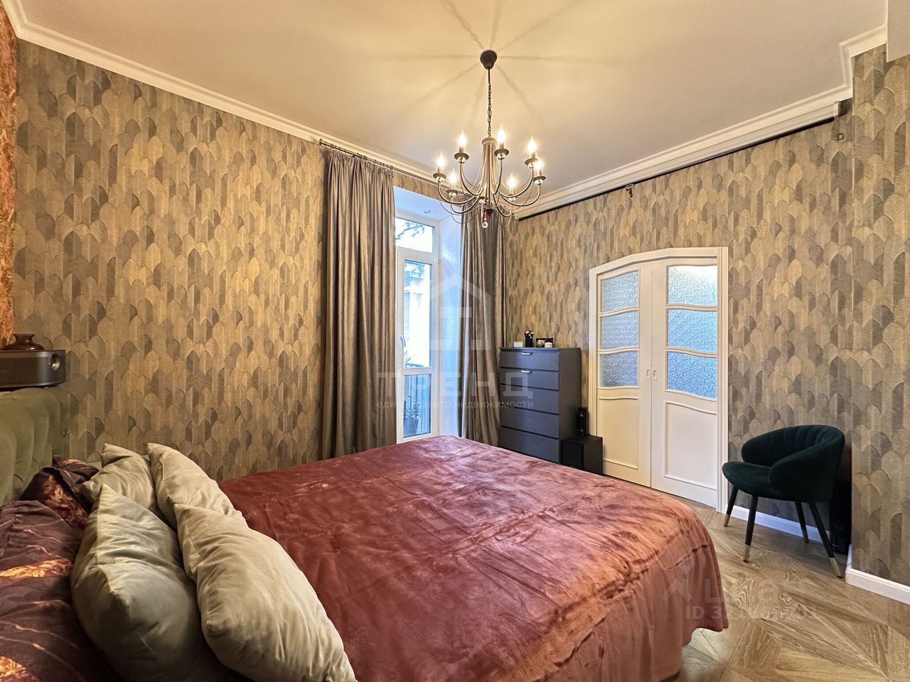 Продажа 2-комн квартиры на вторичном рынке улица Седова, 24К1