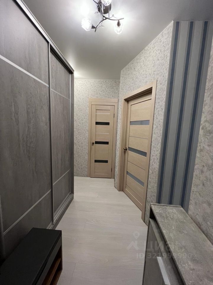 Продажа 2-комн квартиры на вторичном рынке Сабурово пгт, улица Парковая, 22