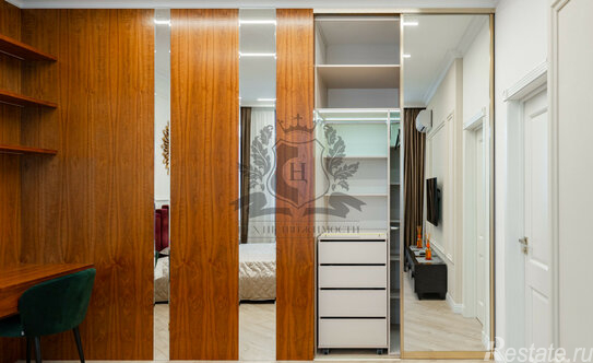 Продажа 2-комн квартиры на вторичном рынке Свердловская наб,  д. 58